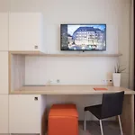 Victoria Hotel 4*
