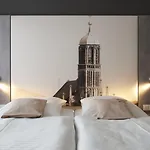 Victoria Hotel