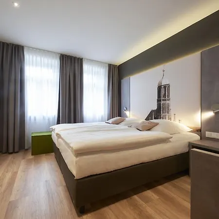 Victoria 4* Nürnberg
